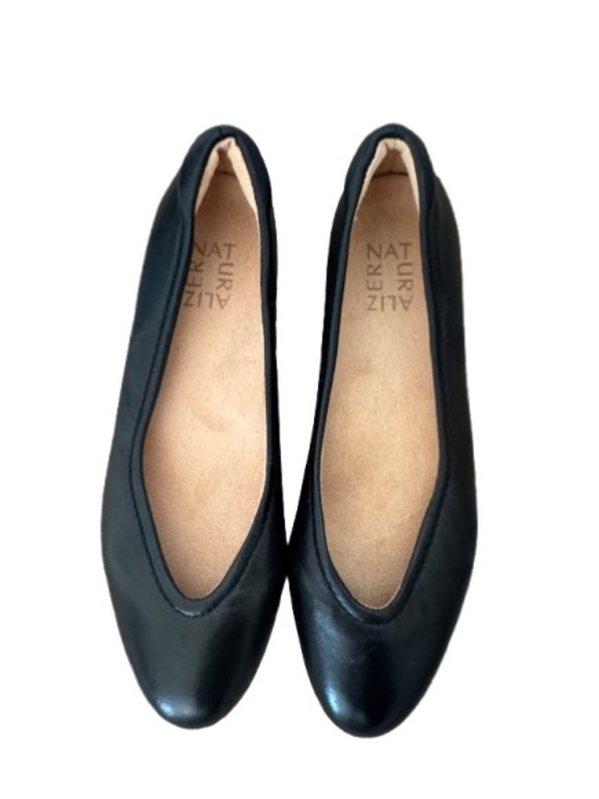 Naturalizer Shoes - Naturalizer Leather Flats - Size: 7.5M